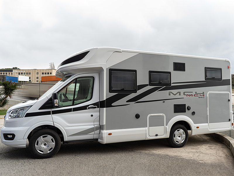 MCLOUIS MC4 300 FORD 360