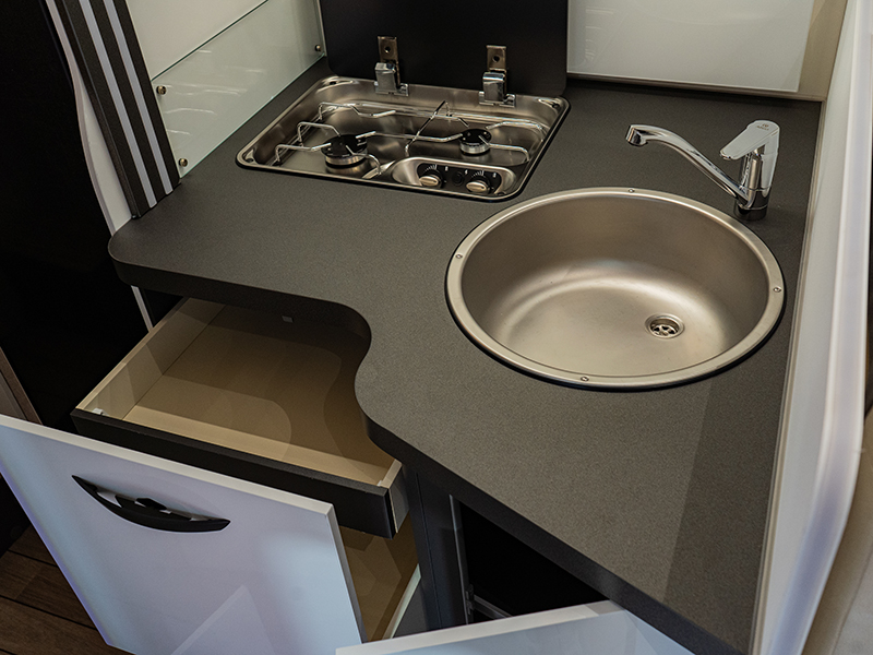 MCLOUIS MC4 300 FORD 360