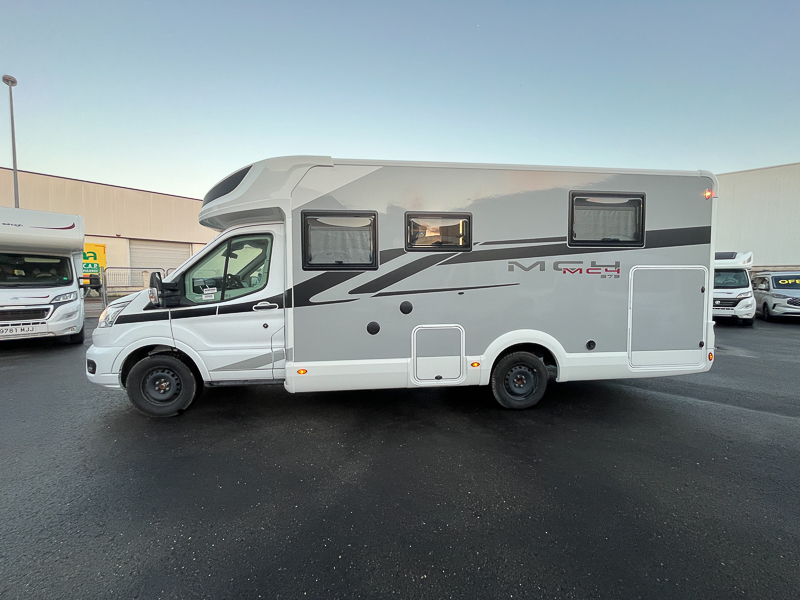 MCLOUIS MC4 300 FORD 379