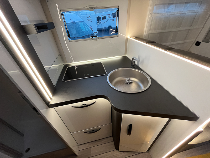 MCLOUIS MC4 300 FORD 379