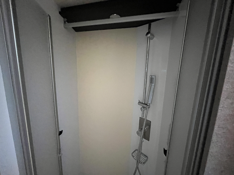 MCLOUIS MC4 300 FORD 379