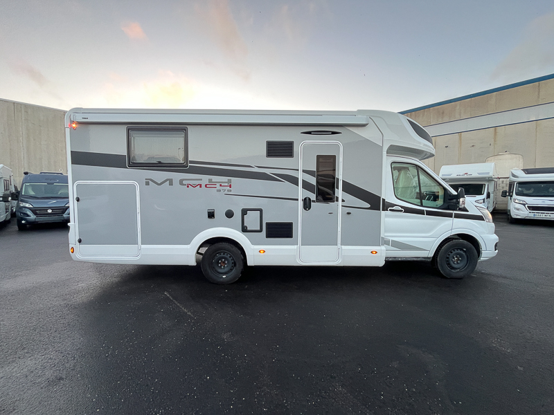 MCLOUIS MC4 300 FORD 379