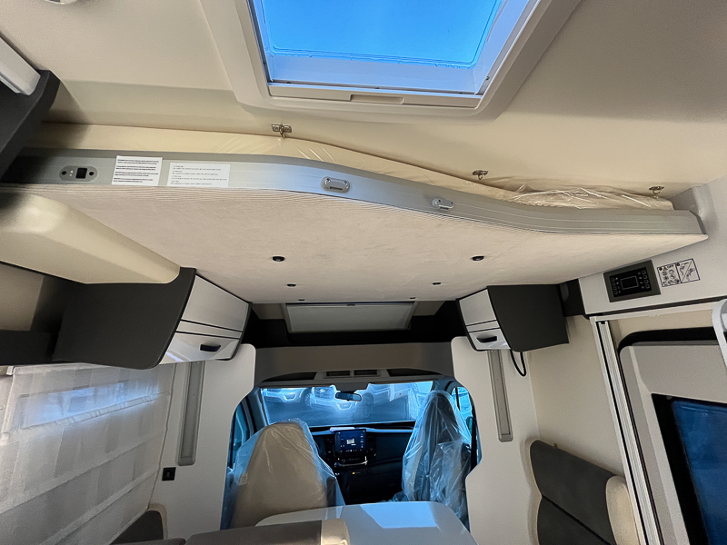 MCLOUIS MC4 300 FORD 379