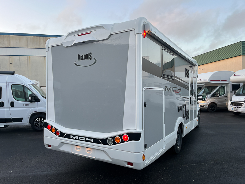 MCLOUIS MC4 300 FORD 379