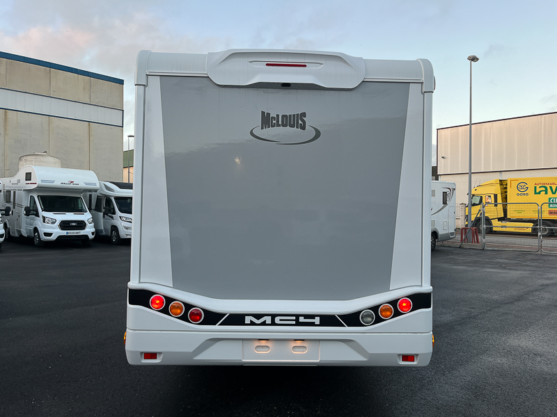 MCLOUIS MC4 300 FORD 379