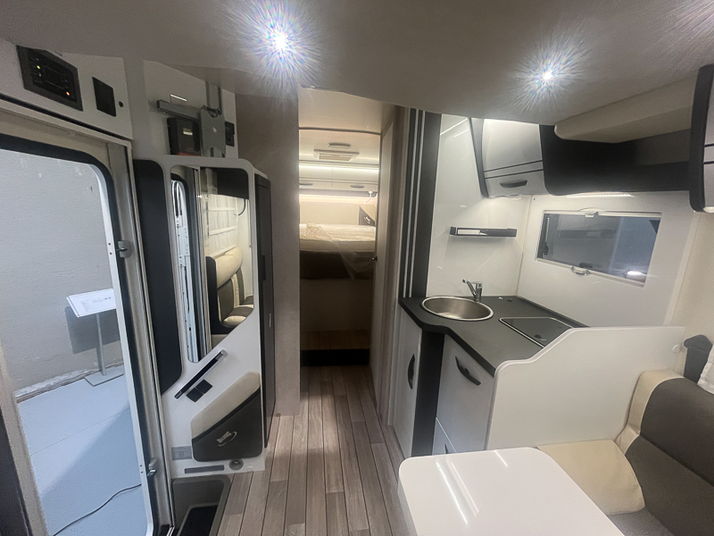 MCLOUIS MC4 300 FORD 381