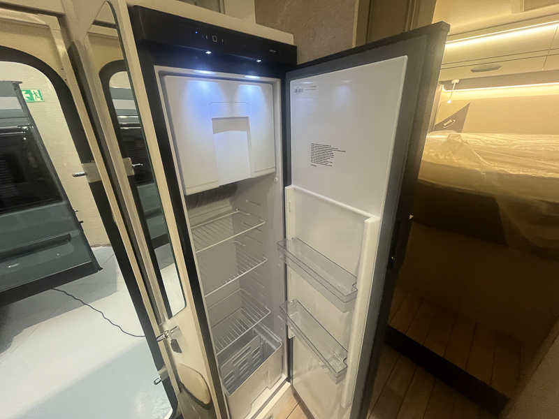 MCLOUIS MC4 300 FORD 381