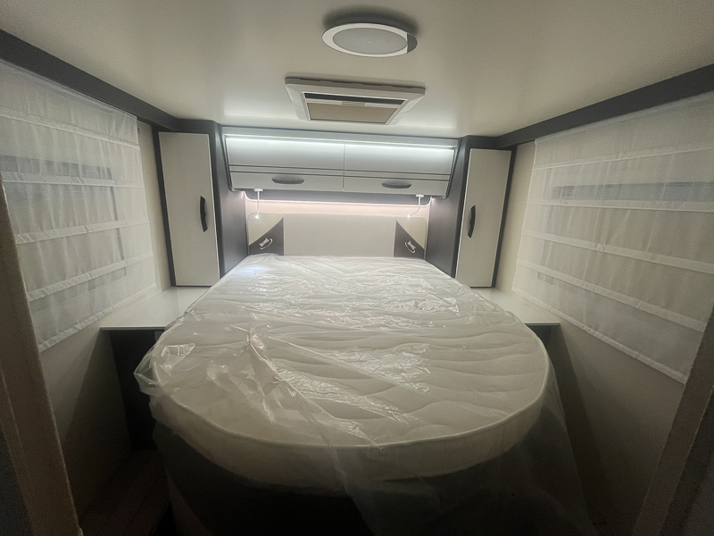 MCLOUIS MC4 300 FORD 381