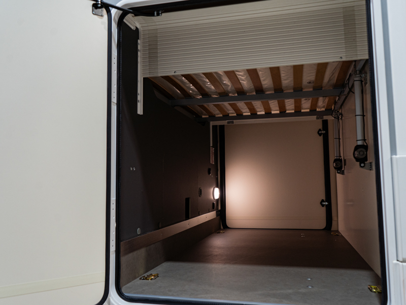 MCLOUIS MC4 300 FORD 381