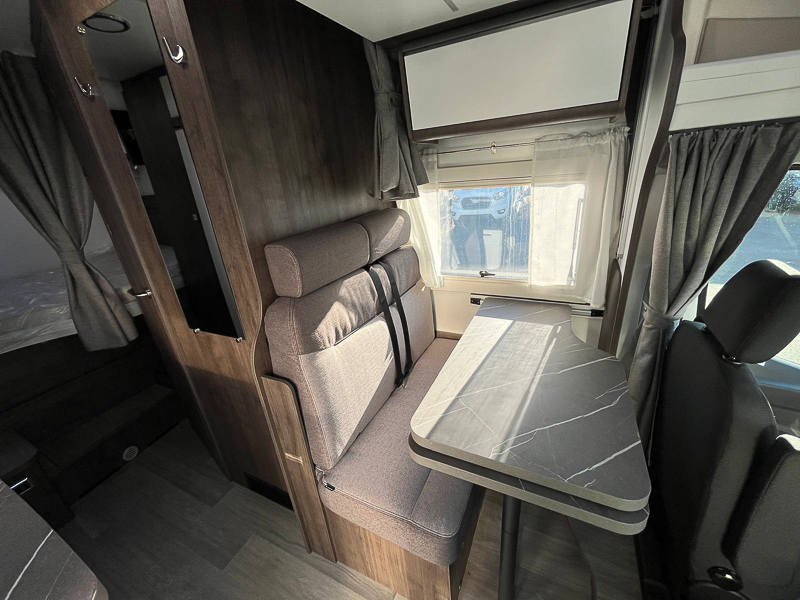 BENIMAR TESSORO 440 UP