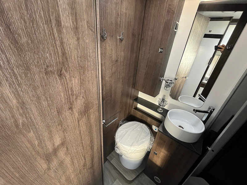 BENIMAR TESSORO 440 UP