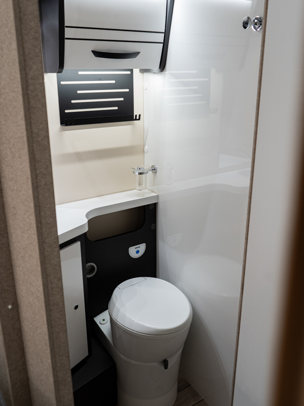 MCLOUIS MC4 300 FIAT 381