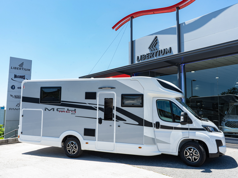 MCLOUIS MC4 300 FIAT 381