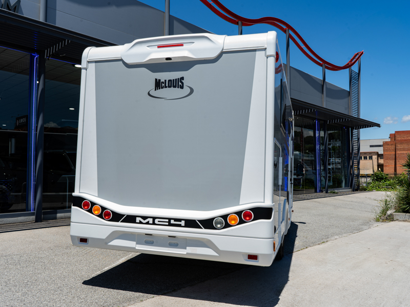 MCLOUIS MC4 300 FIAT 381