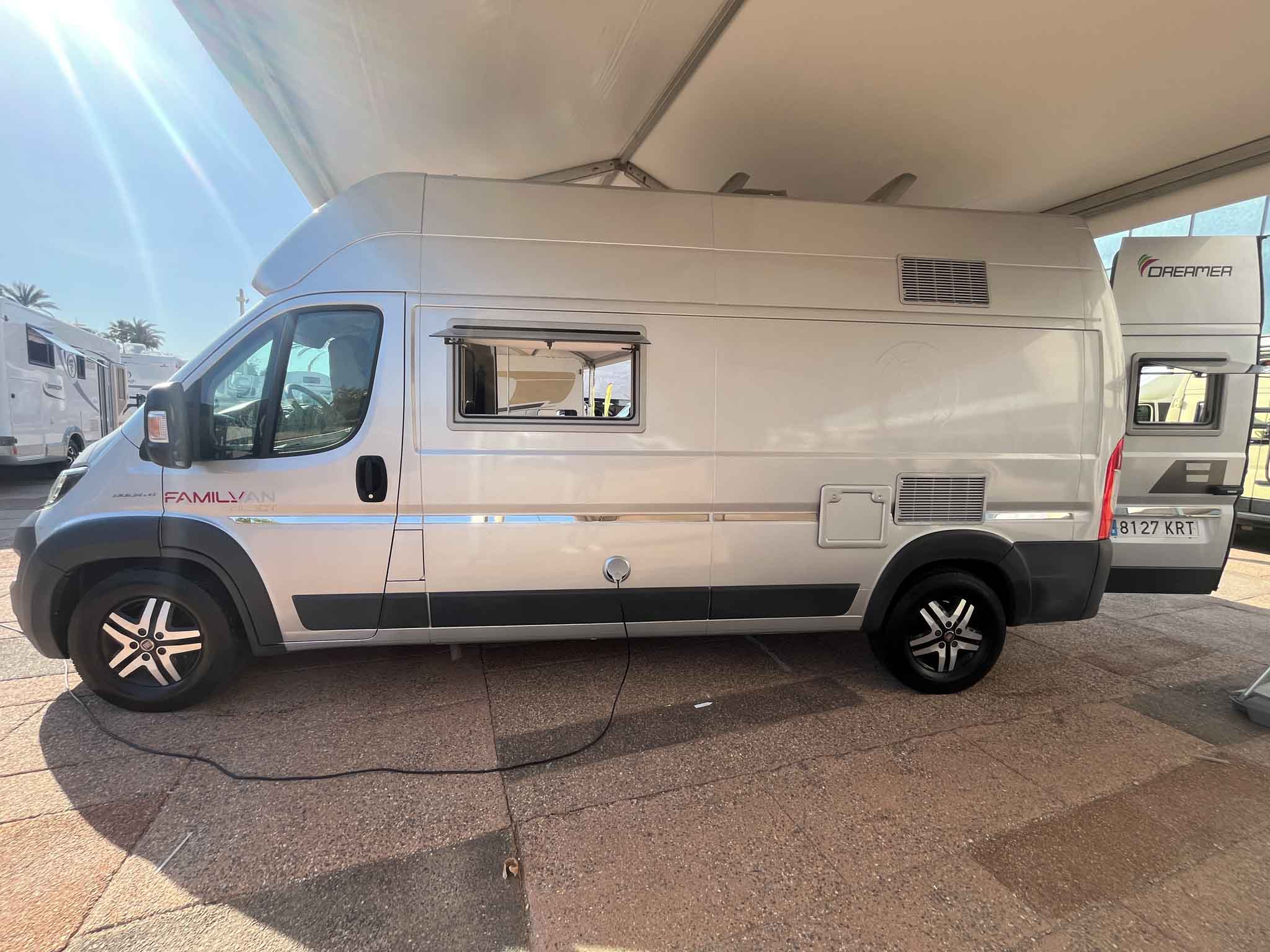 DREAMER FAMILY VAN XL  150CV