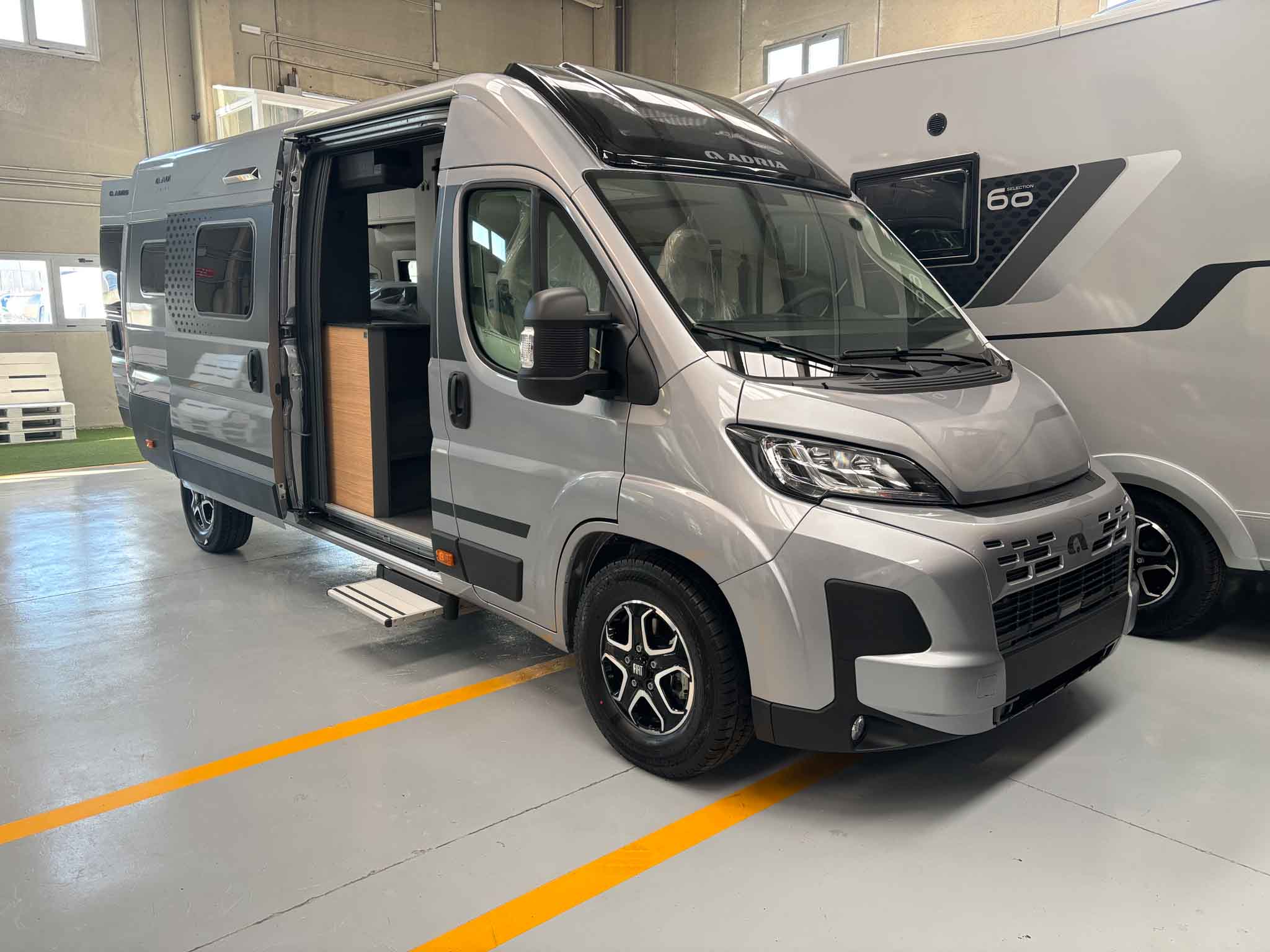 /adria-twin-60y-640-sgx-luxe