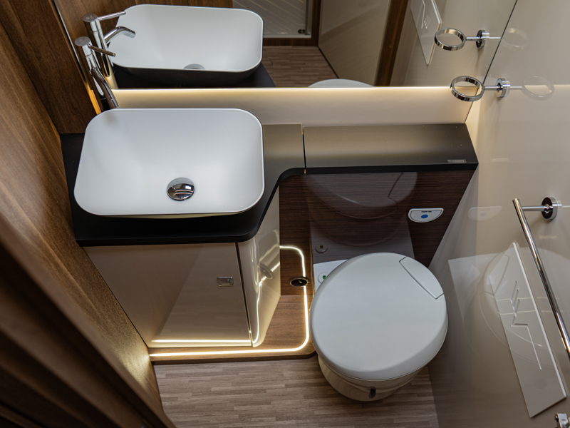 MOBILVETTA KROSSER P86  