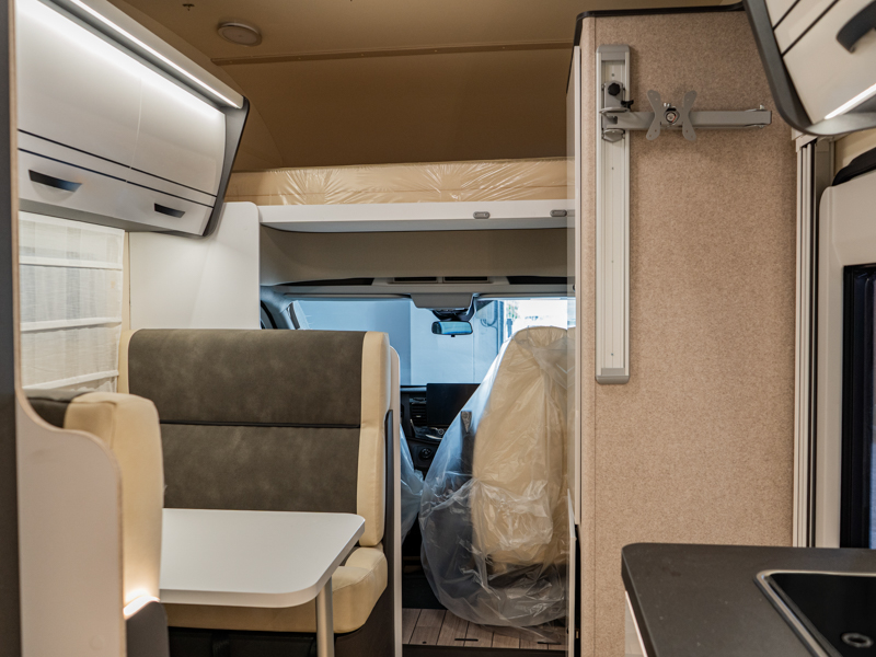 MCLOUIS GLAMYS 320 FORD   