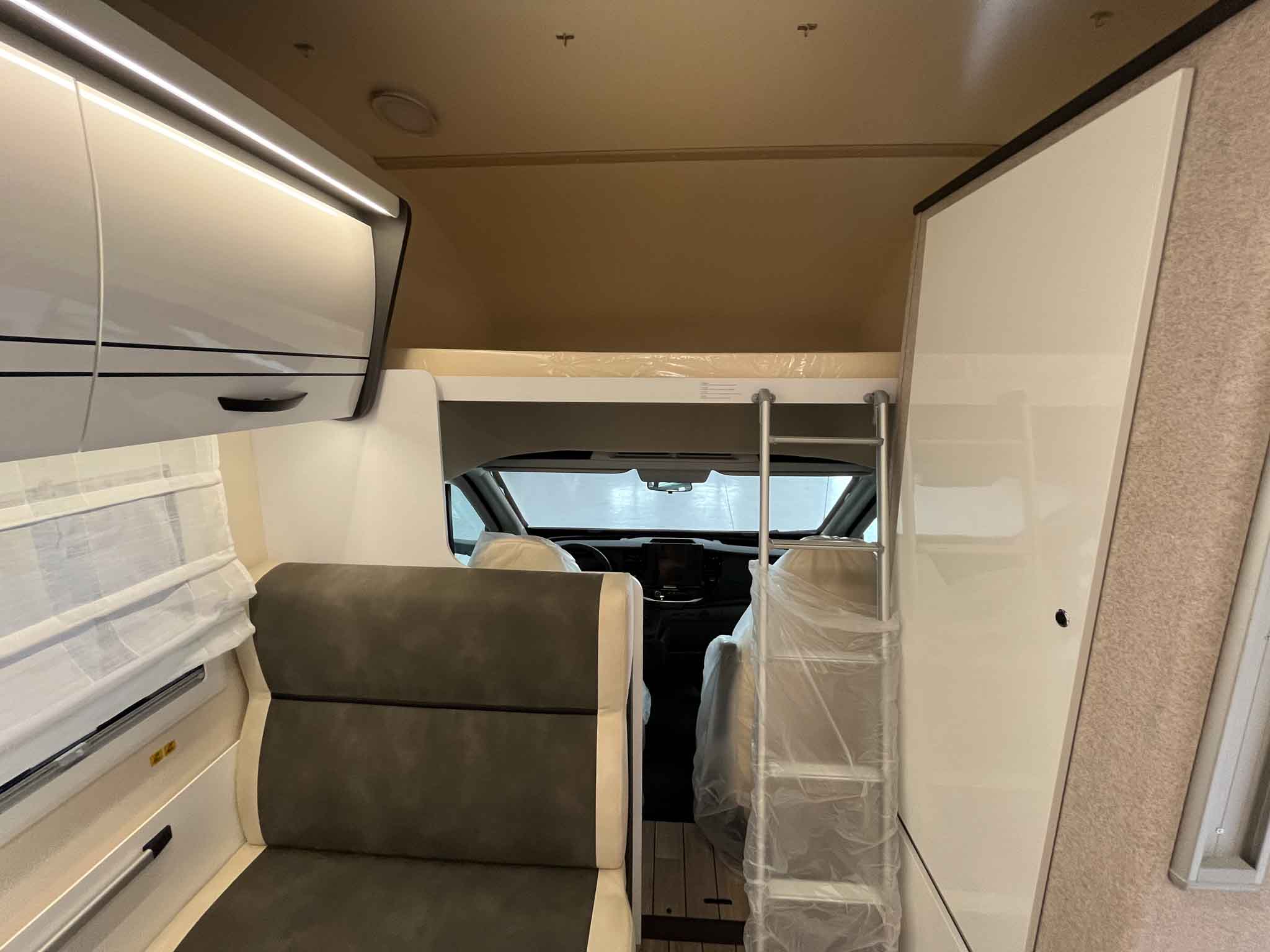 MCLOUIS GLAMYS 320 FORD  