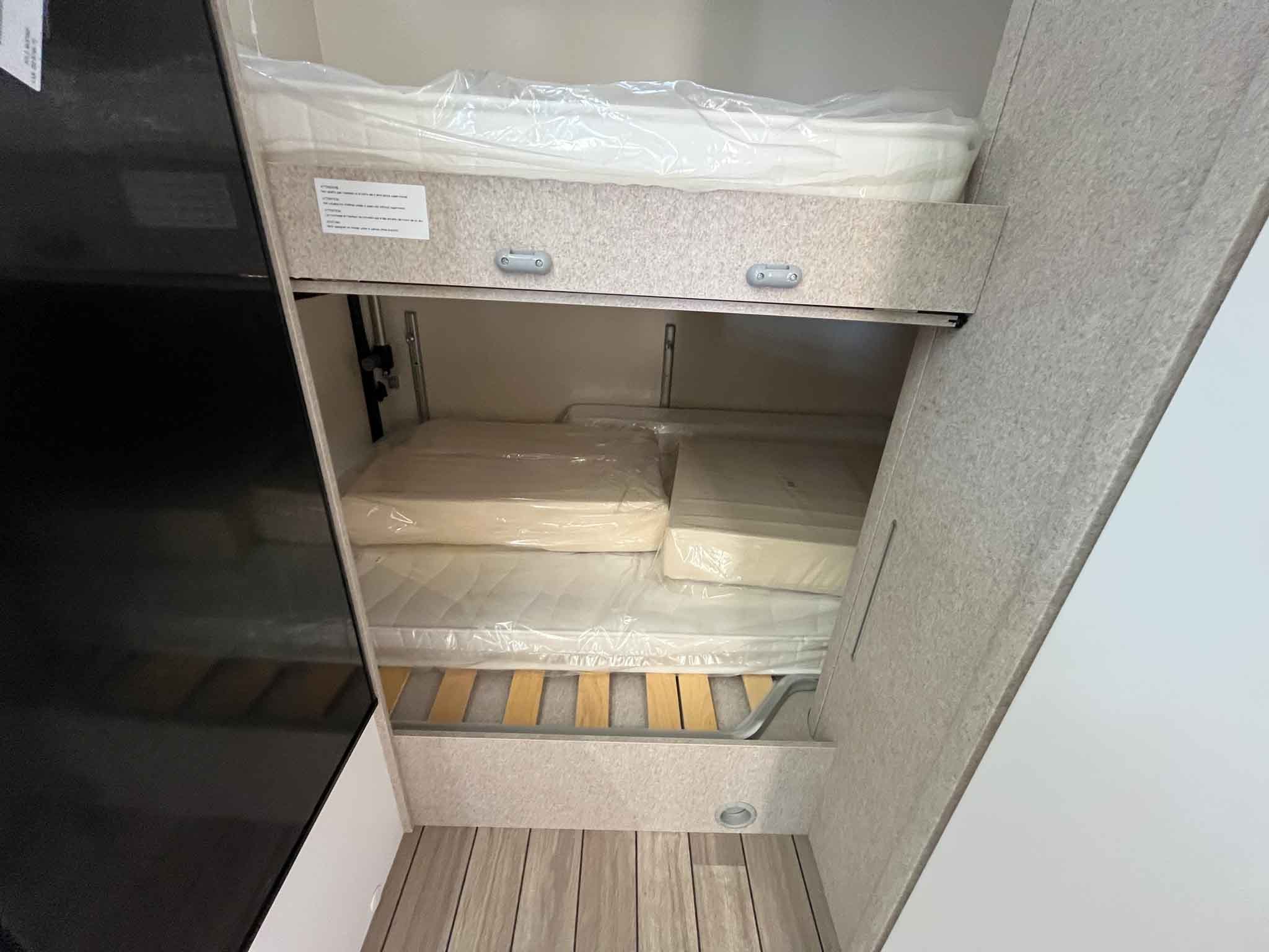 MCLOUIS GLAMYS 320 FORD  