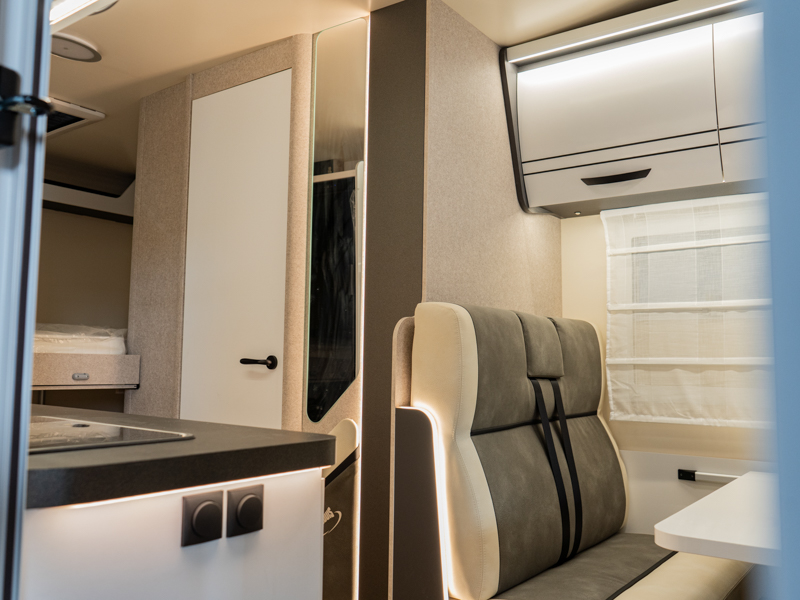 MCLOUIS GLAMYS 320 FORD   