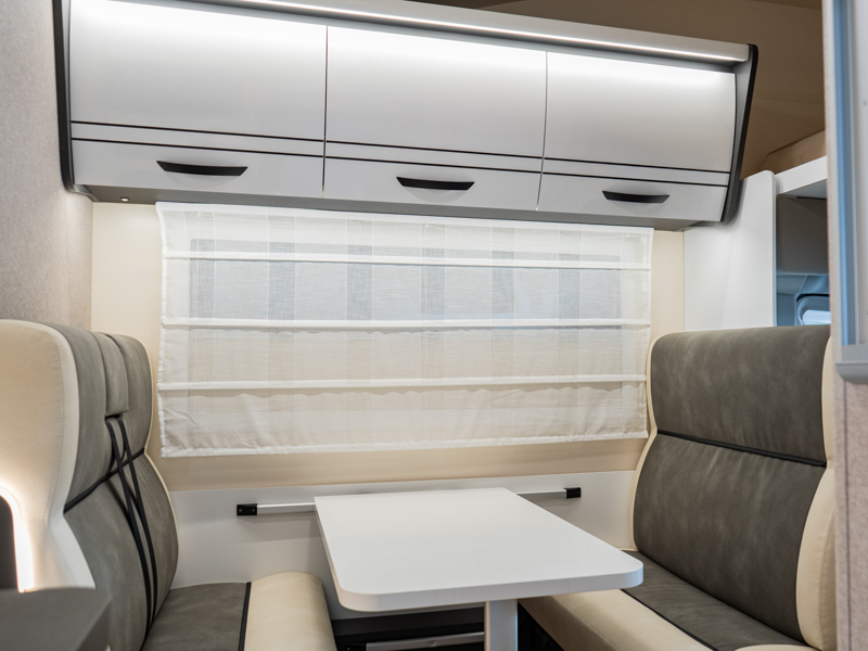 MCLOUIS GLAMYS 320 FORD   