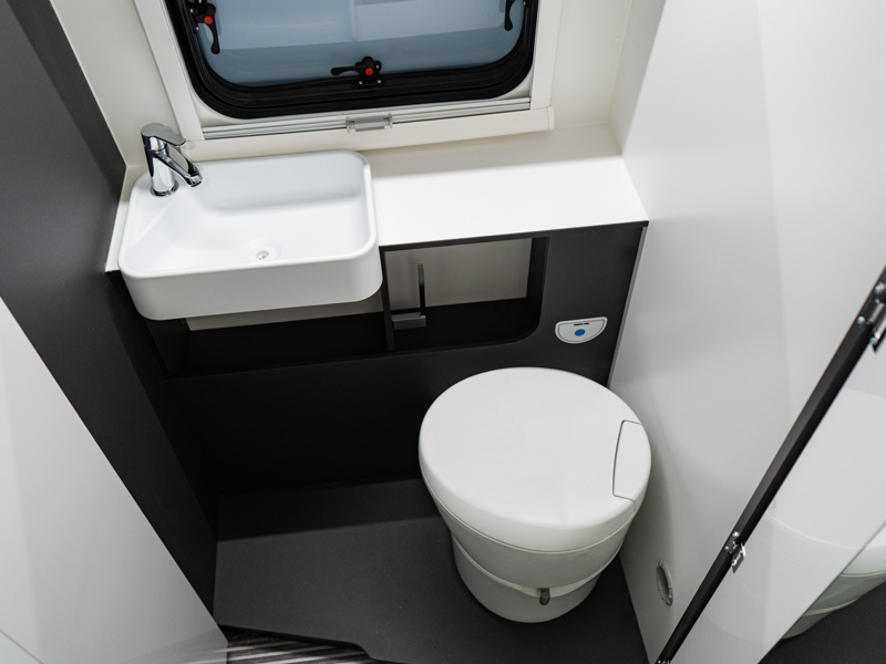 MCLOUIS MENFYS S-LINE 7 LIFESTYLE 