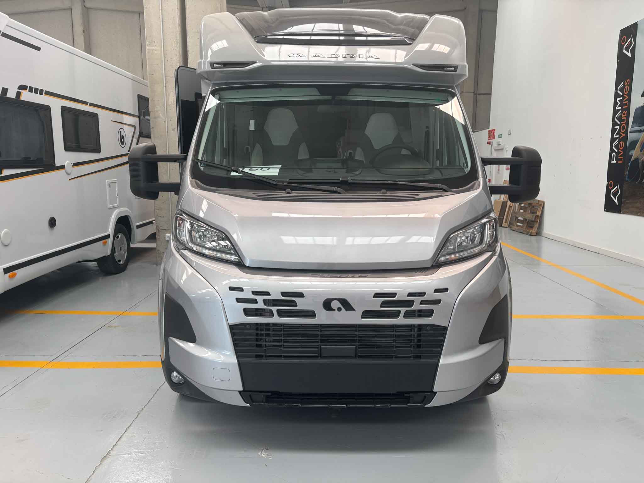 ADRIA MATRIX 60Y 670 SL Luxe