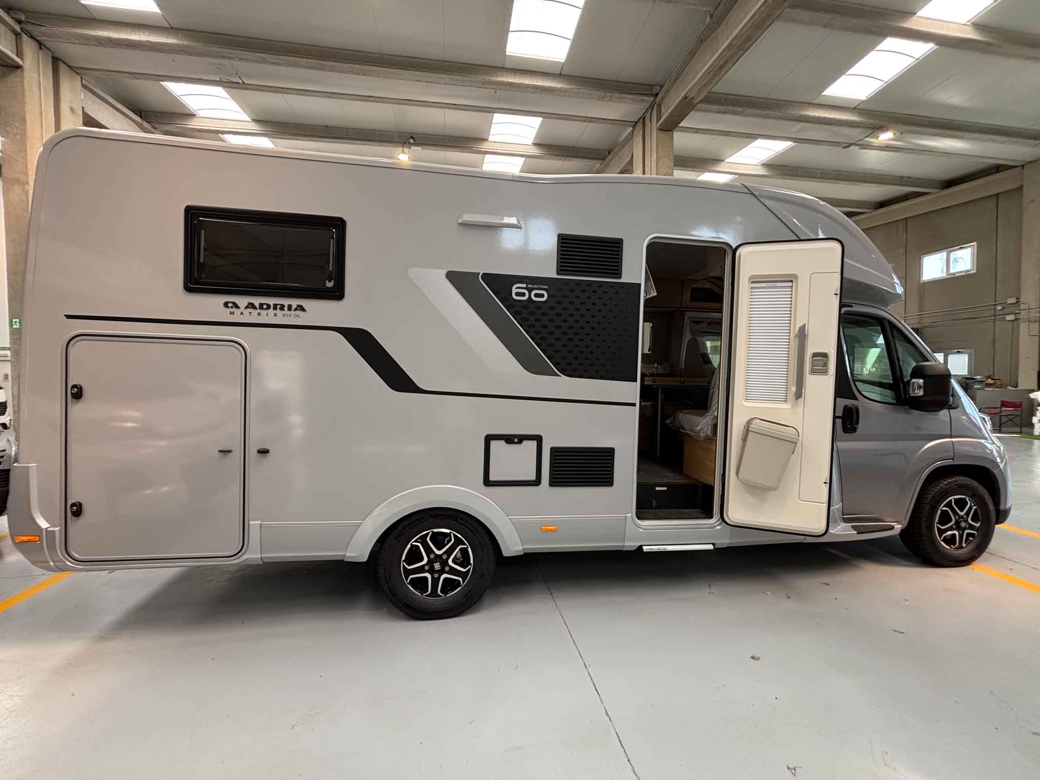 ADRIA MATRIX 60Y 650 DL Luxe