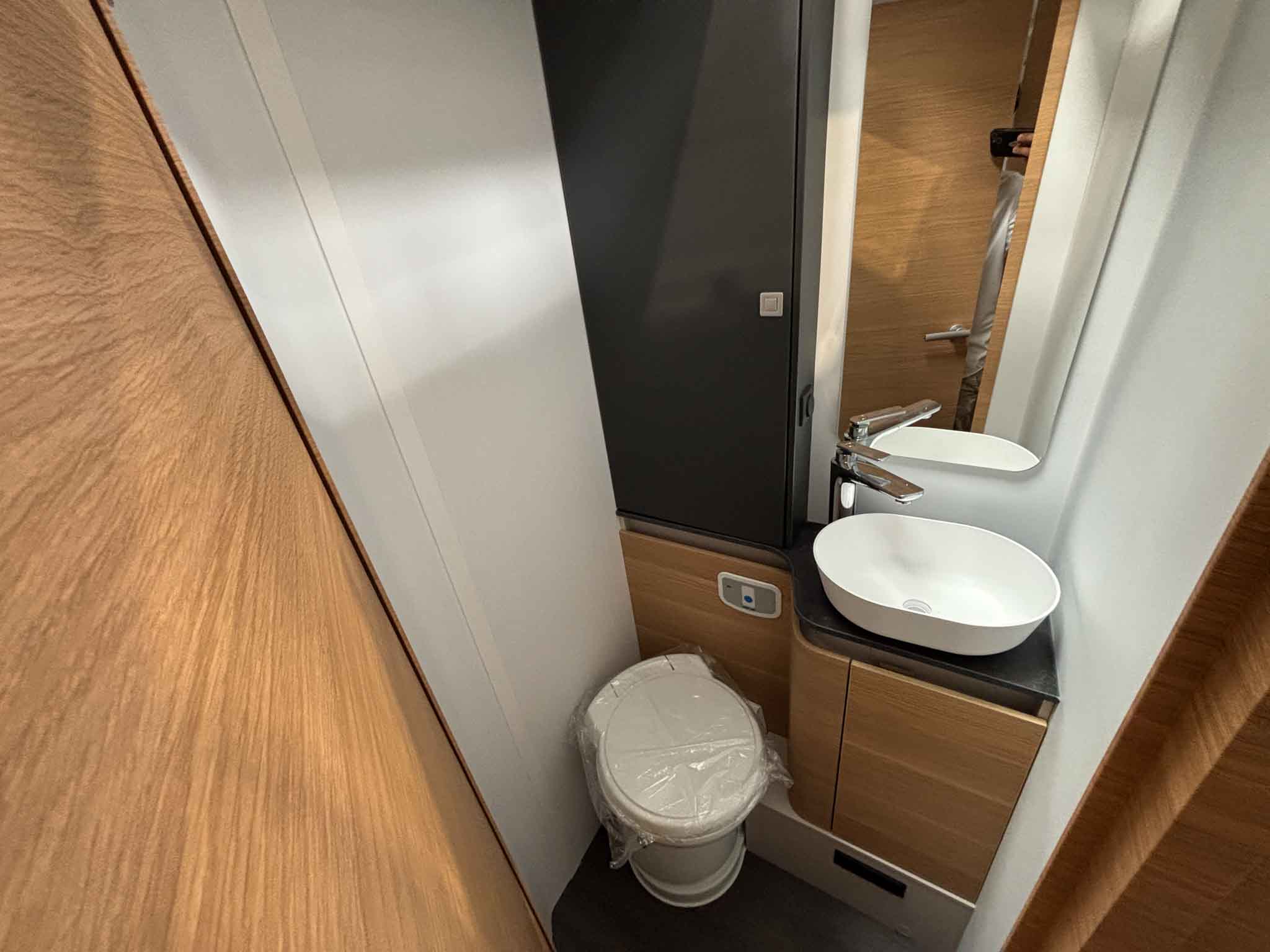 ADRIA MATRIX 60Y 650 DL Luxe