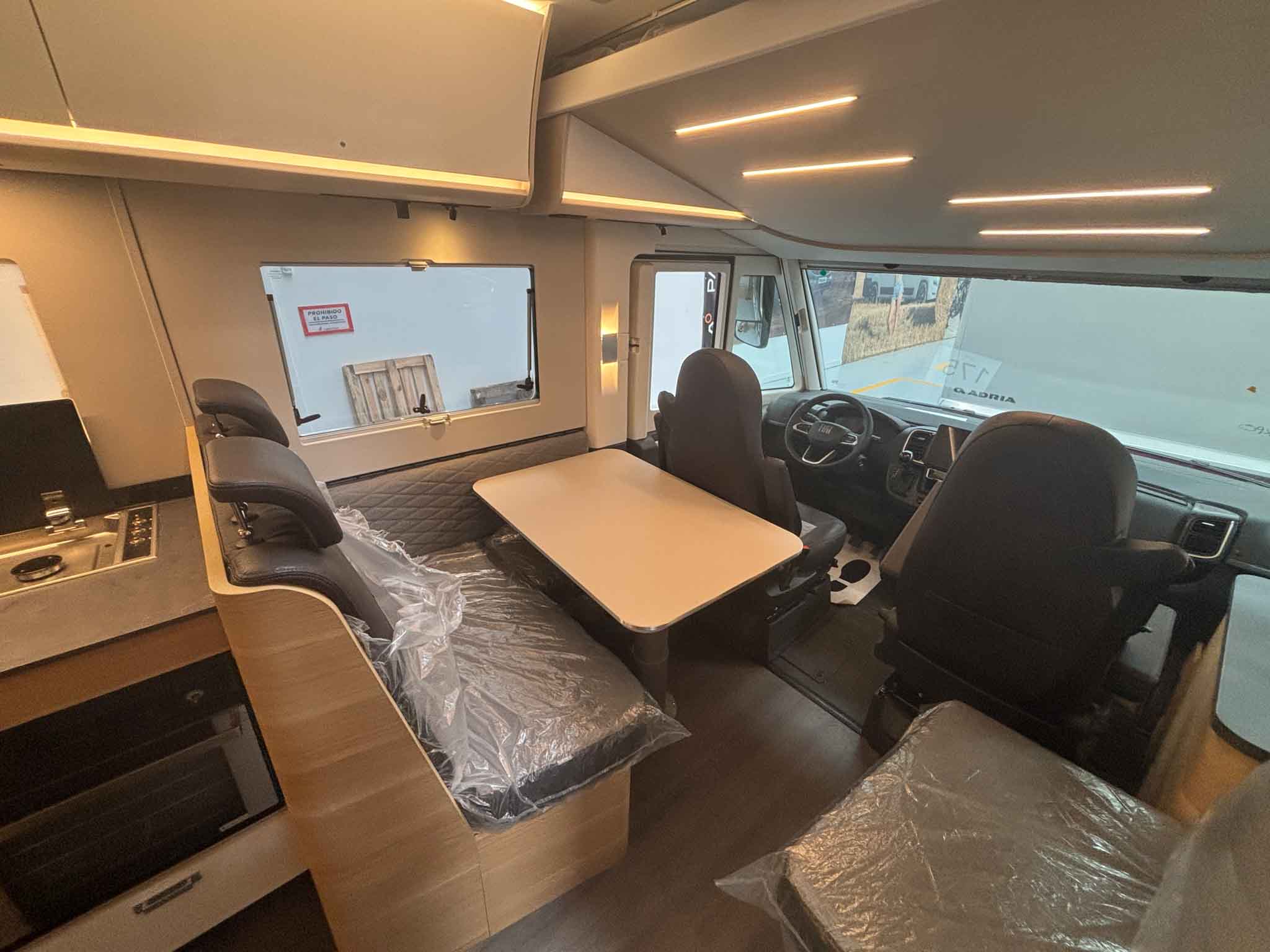 ADRIA SONIC 700 SL