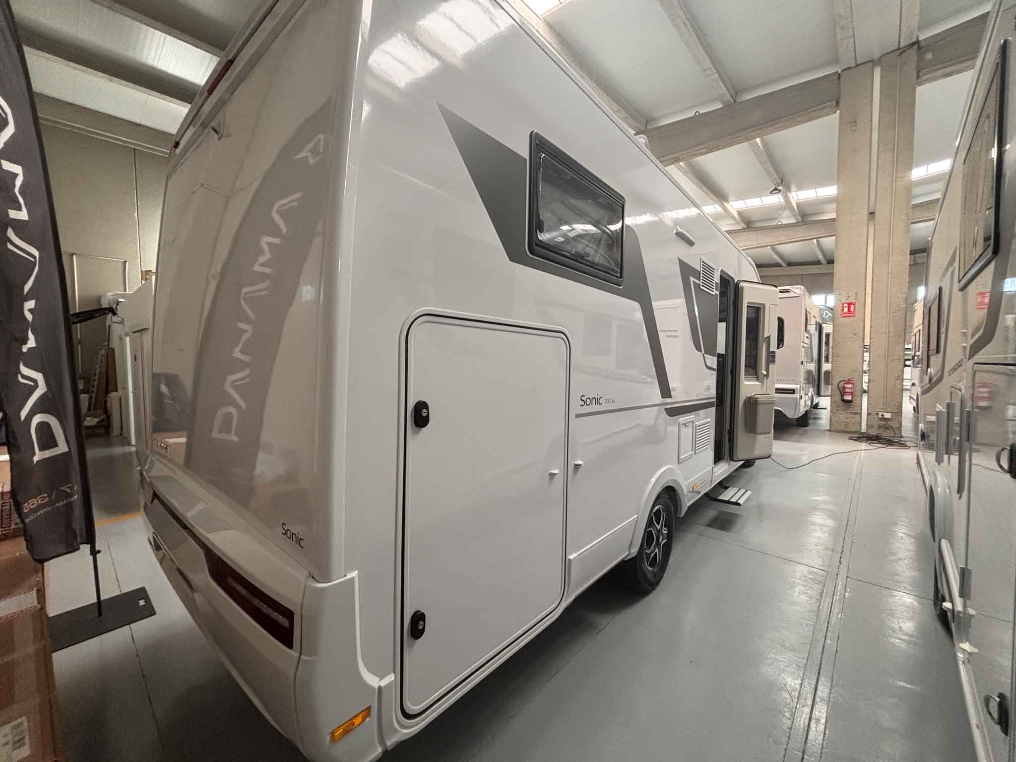 ADRIA SONIC 700 SL