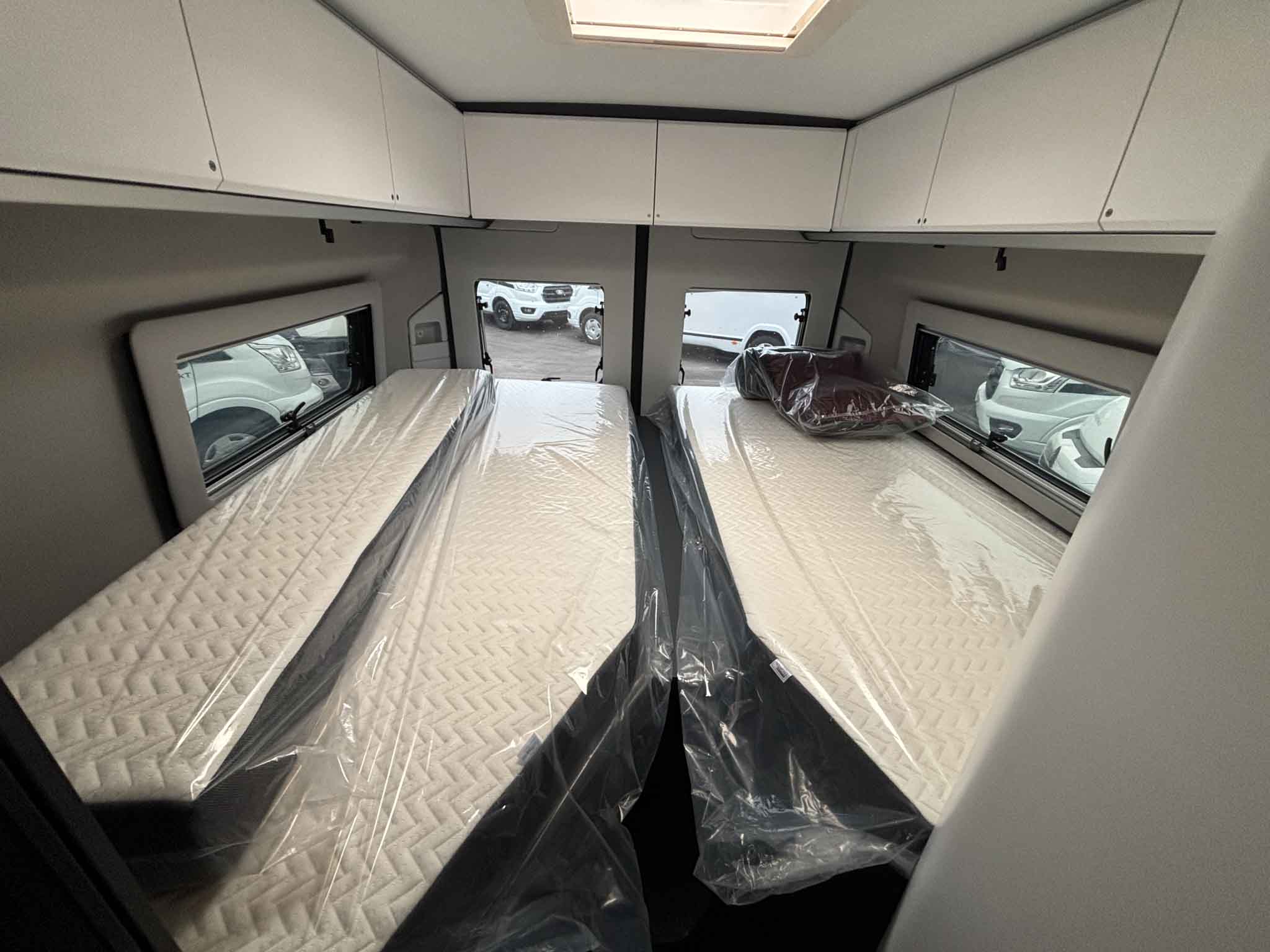 ADRIA TWIN SUPREME 640 SLB Supreme