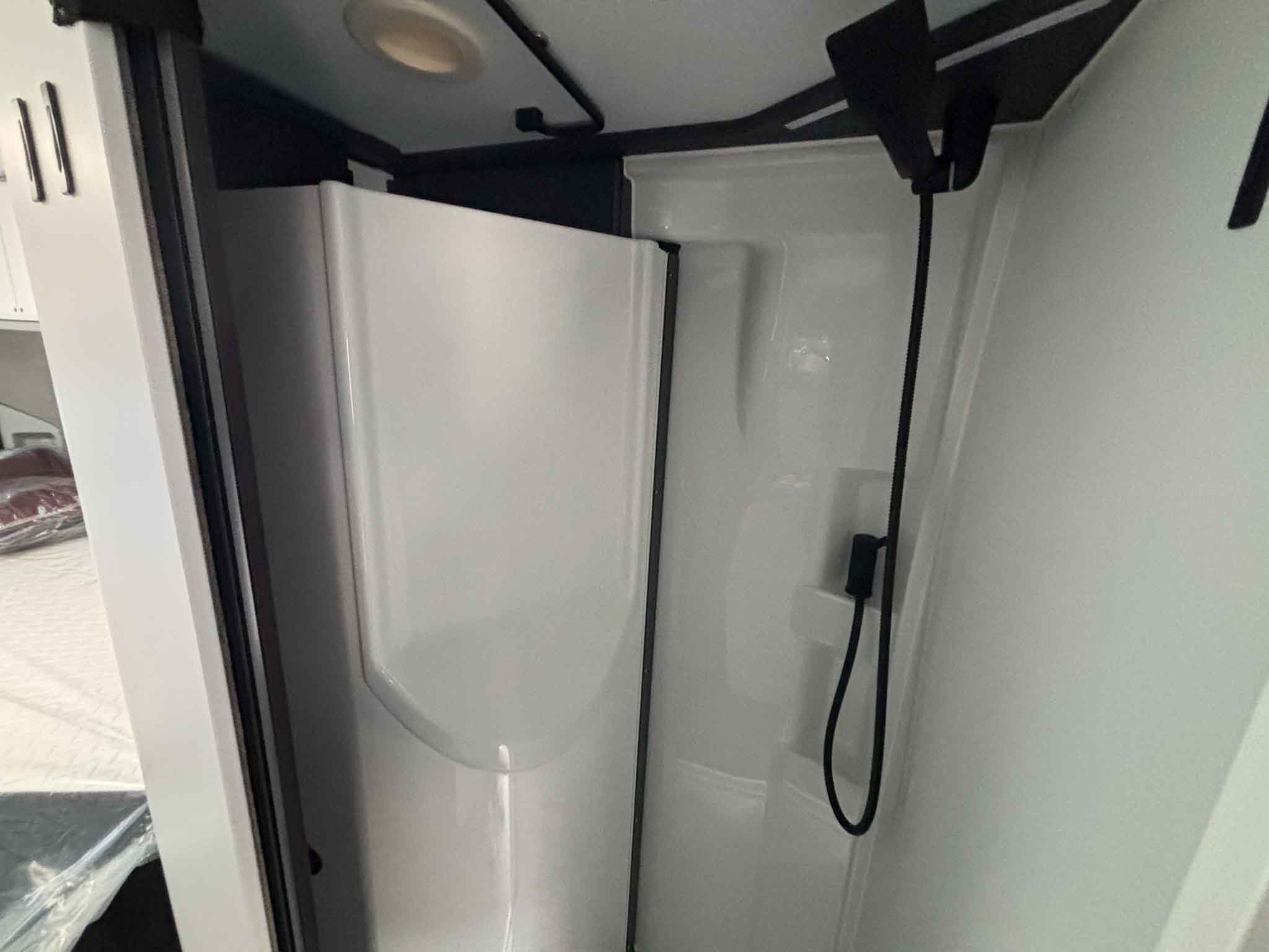 ADRIA TWIN SUPREME 640 SLB Supreme