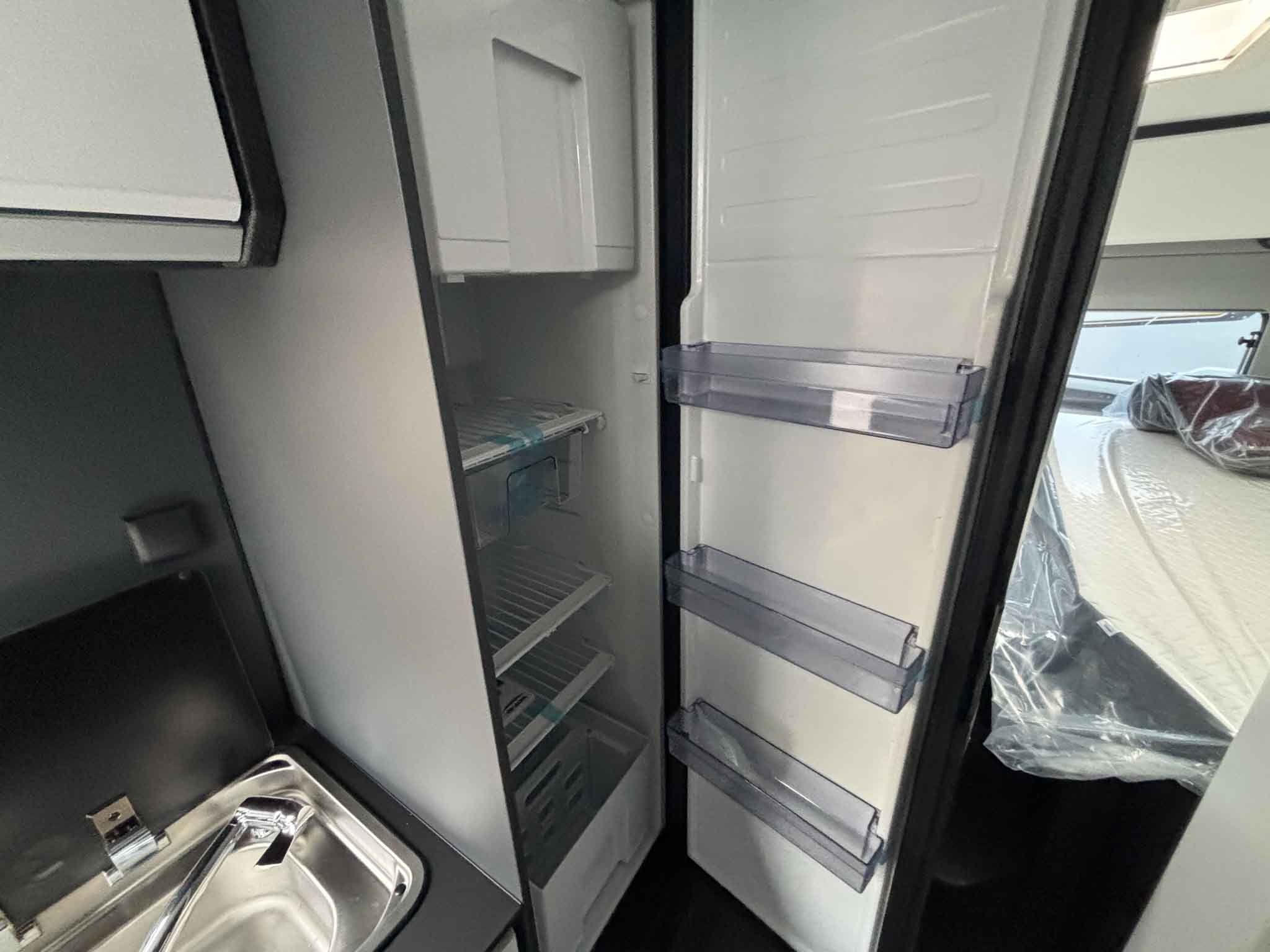 ADRIA TWIN SUPREME 640 SLB Supreme