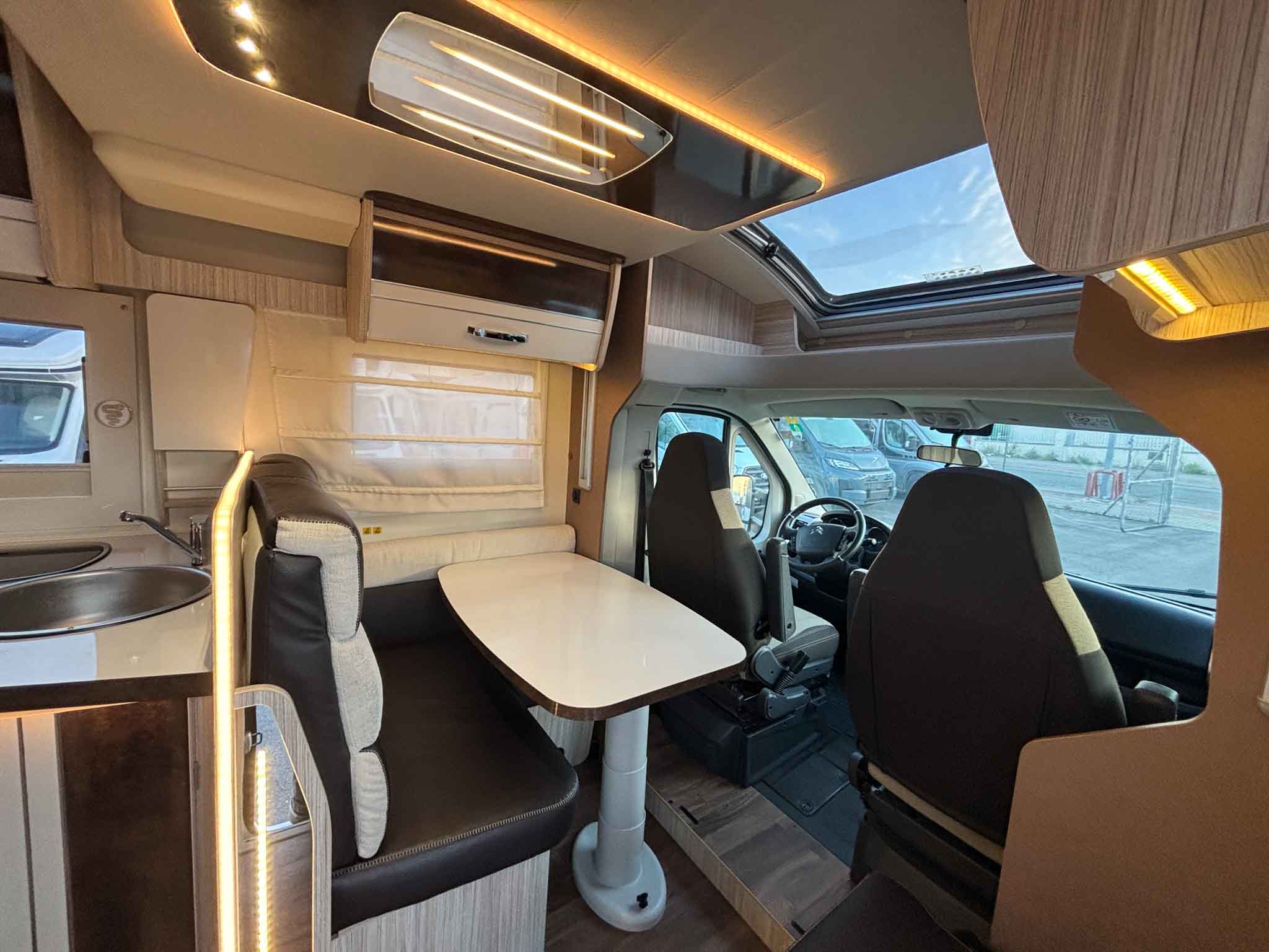 ELNAGH T-LOFT 530-5 PLAZAS