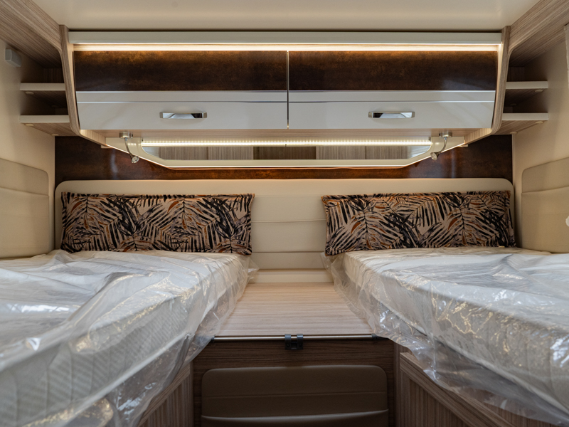 ELNAGH T-LOFT 530