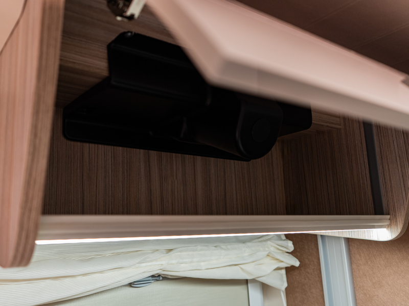 ELNAGH T-LOFT 530