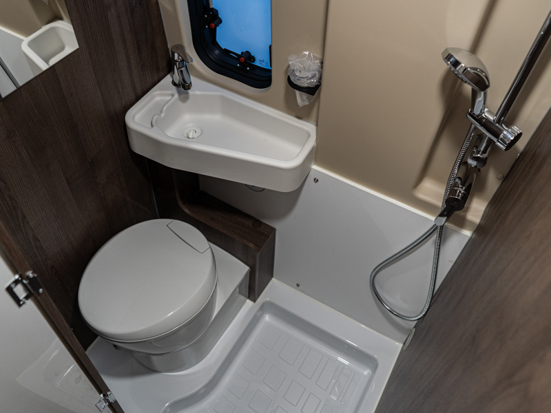 BENIMAR BENIVAN UP B144 UP