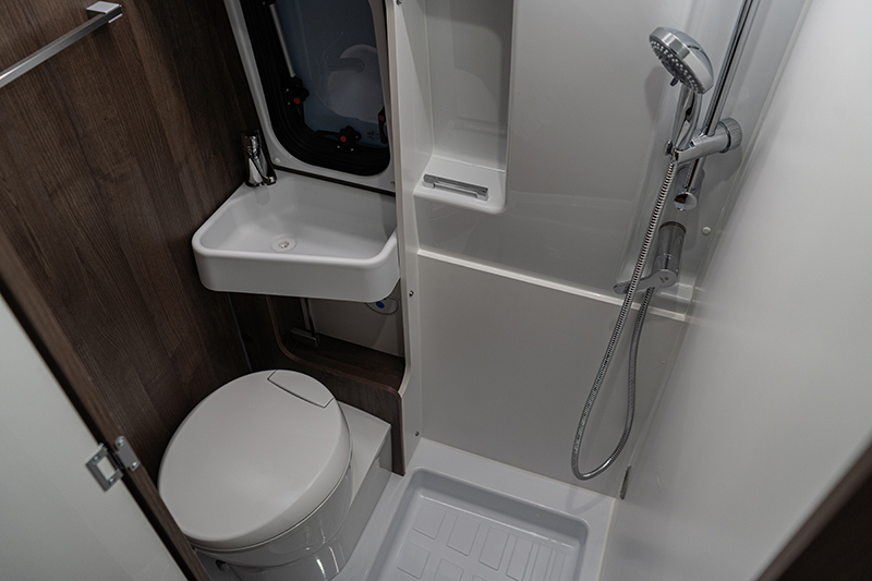 BENIMAR BENIVAN PLUS B120   
