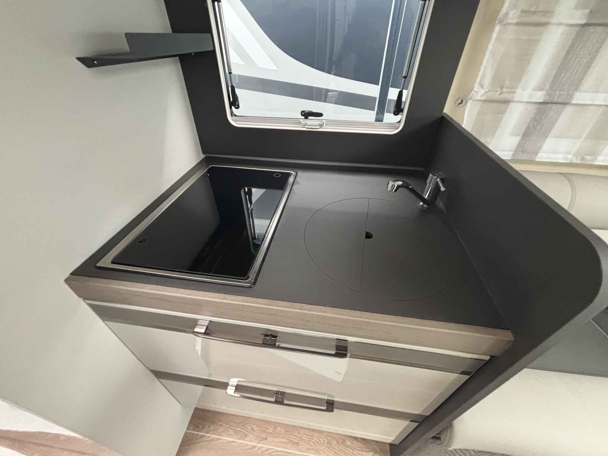 ROLLER TEAM ZEFIRO 267 TL FORD 