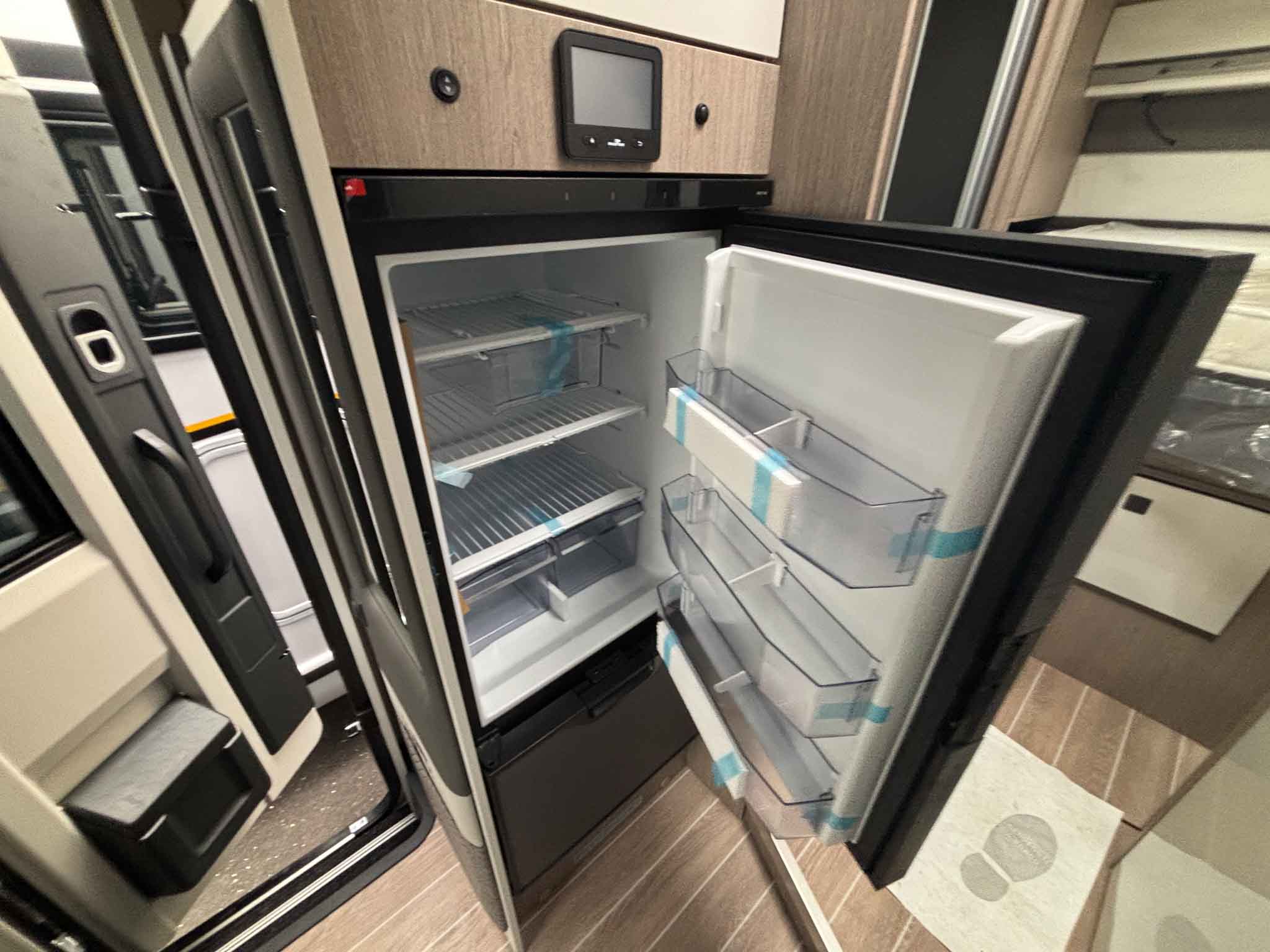 ROLLER TEAM ZEFIRO 267 TL FORD 