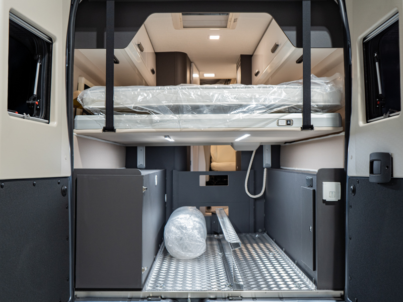 MCLOUIS MENFYS S-LINE 4 MAXI 
