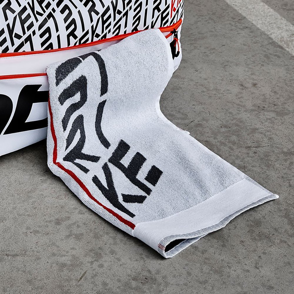 TOALLA BABOLAT MEDIANA STRIKE