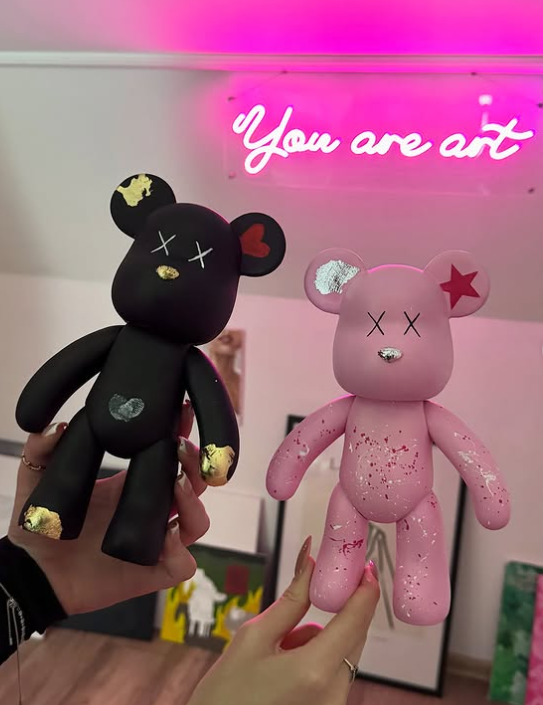 Майстер-клас з розпису Bearbrick - фото Майстер-клас з розпису Bearbrick - фото