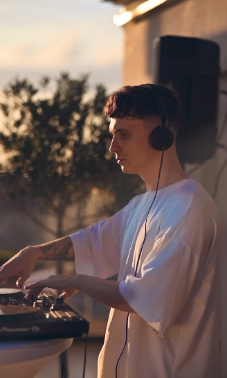 Dj set by Kris - фото Dj set by Kris - фото