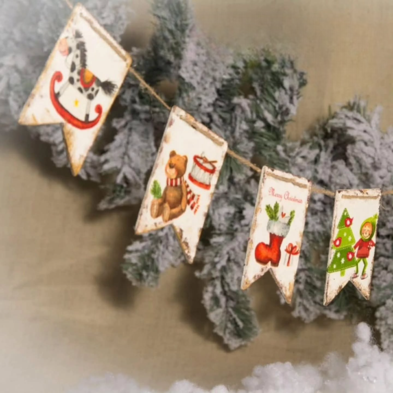 Майстер-клас з виготовлення дерев'яної гірлянди в техніці декупаж - фото Майстер-клас з виготовлення дерев'яної гірлянди в техніці декупаж - фото