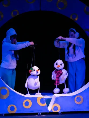 Вистава "Сонечко і снігові чоловічки" - фото Вистава "Сонечко і снігові чоловічки" - фото