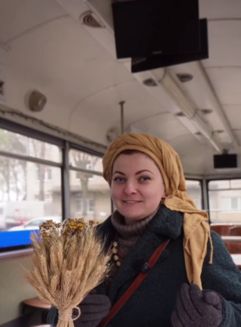 Майстер-клас зі створення Дідуха у русі - фото Майстер-клас зі створення Дідуха у русі - фото