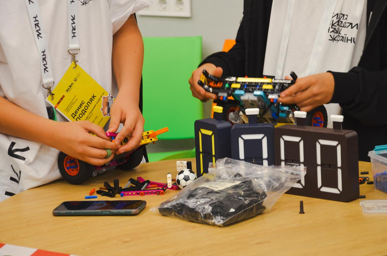 Brainstorm Robo Fest ІІІ - фото Brainstorm Robo Fest ІІІ - фото